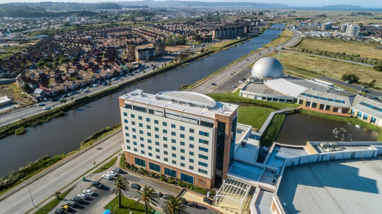 Mds Hotel Concepcion Ngoại thất bức ảnh Aerial view of the hotel and the National Space Centre