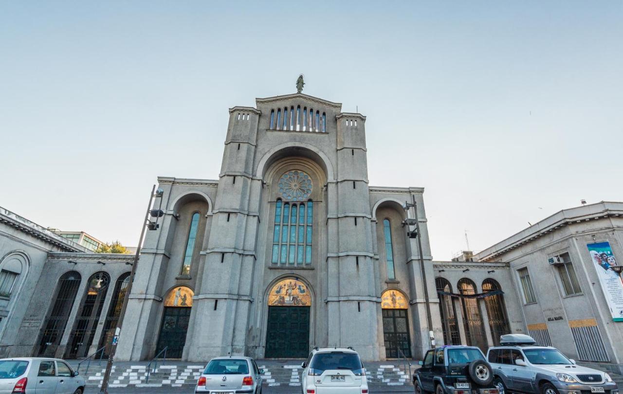 Mds Hotel Concepcion Ngoại thất bức ảnh The Manila Cathedral